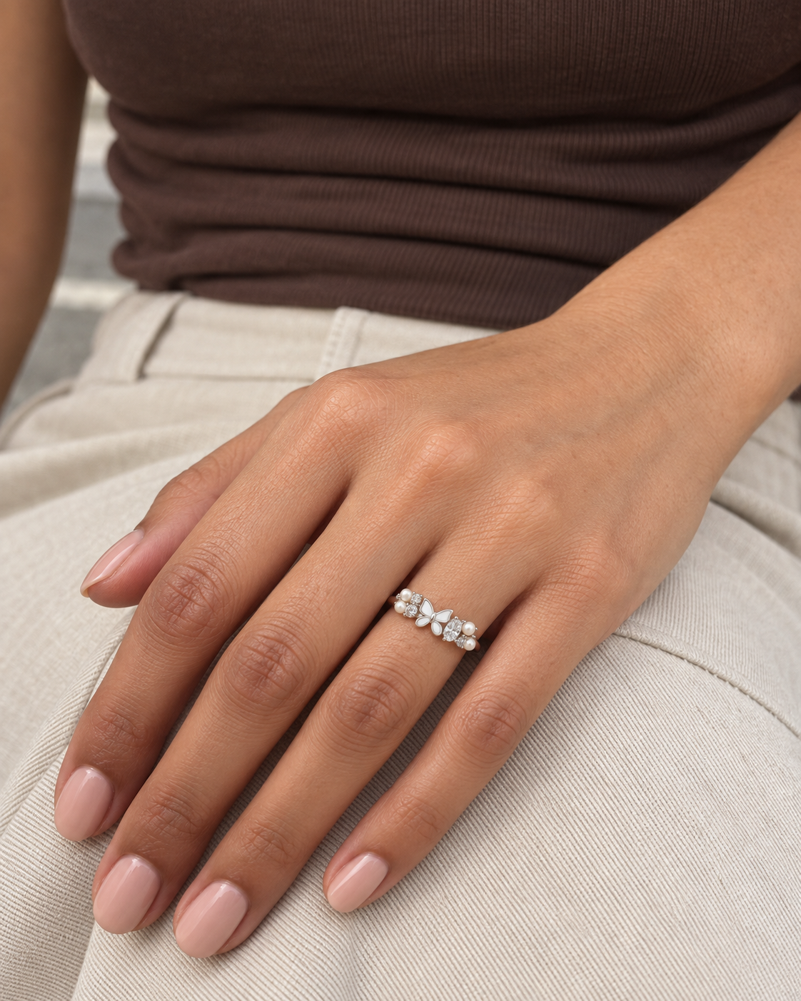 Butterfly Cluster Ring - Close hand