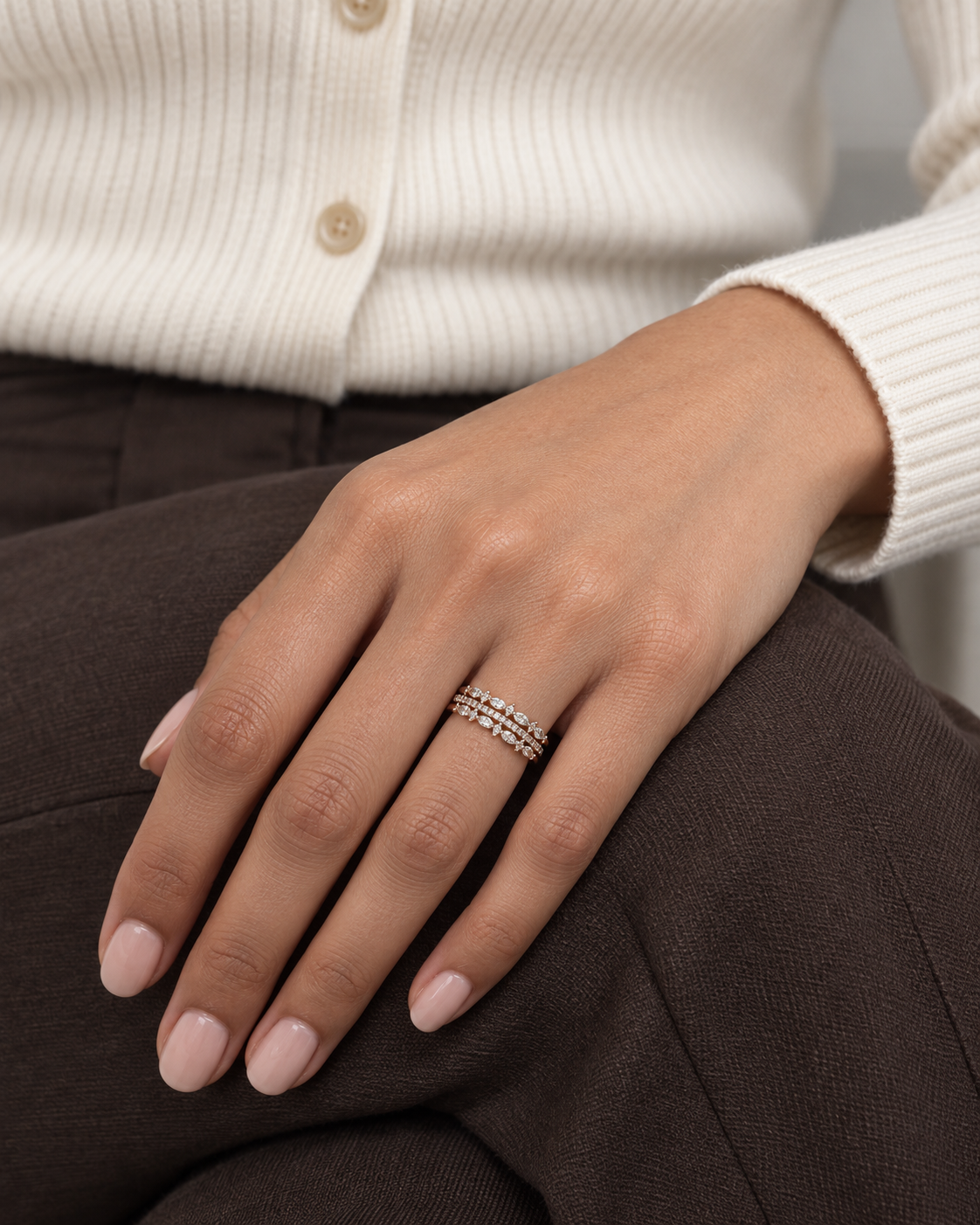 Leaf Stack Ring - Close hand