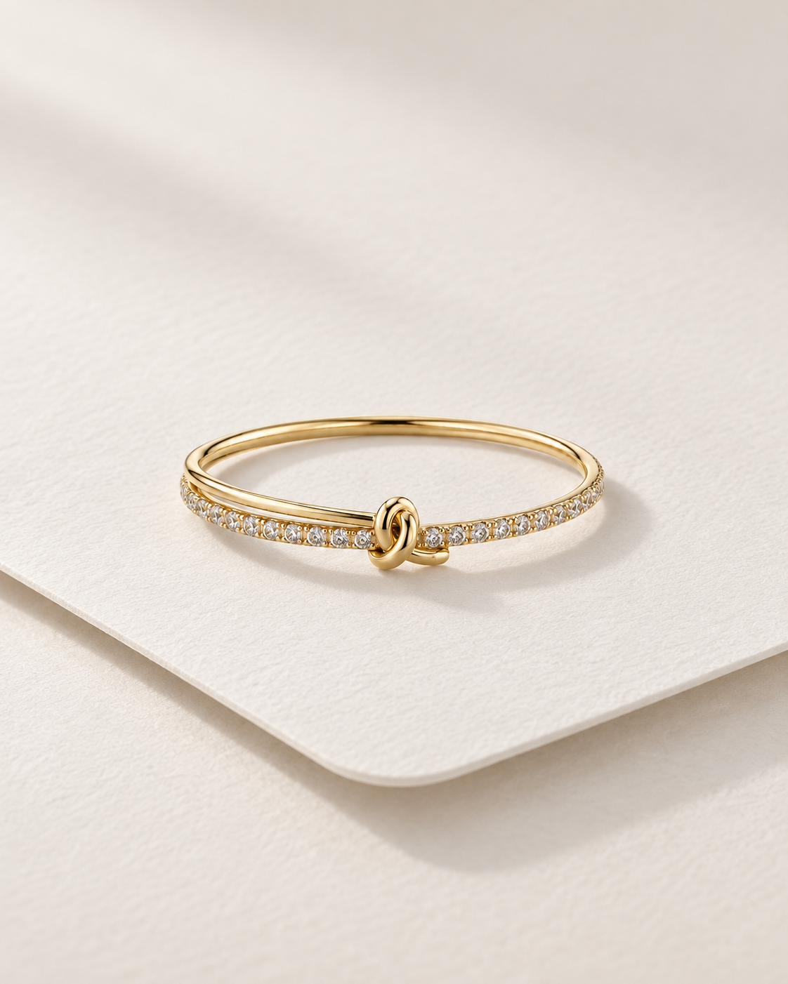 Chain Knot Ring - Design-led creative