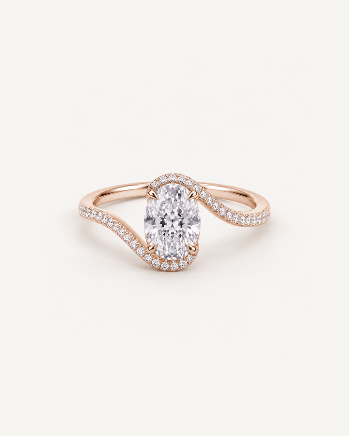 Swept Oval Ring in Rose Gold