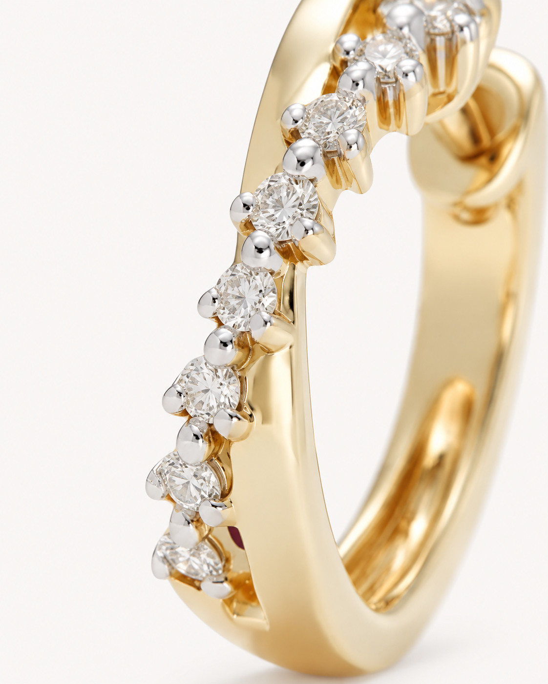 Scalloped Pavé Hoops — construction detail