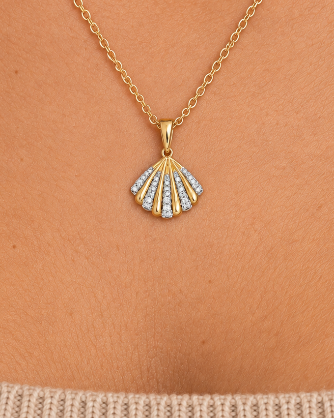 Ribbed Shell Necklace, close worn view